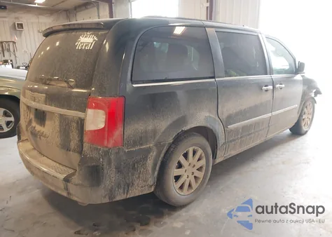 2016 Chrysler Town & Country Touring из США, поврежденный, VIN 2C4RC1BG3GR246801